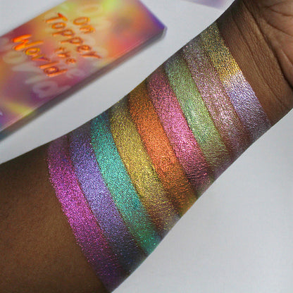 On Topper the World Palette