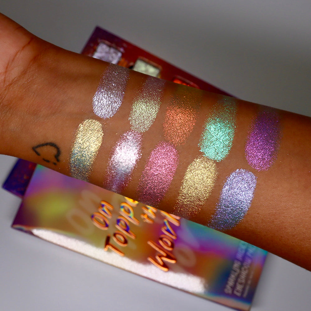 On Topper the World Palette
